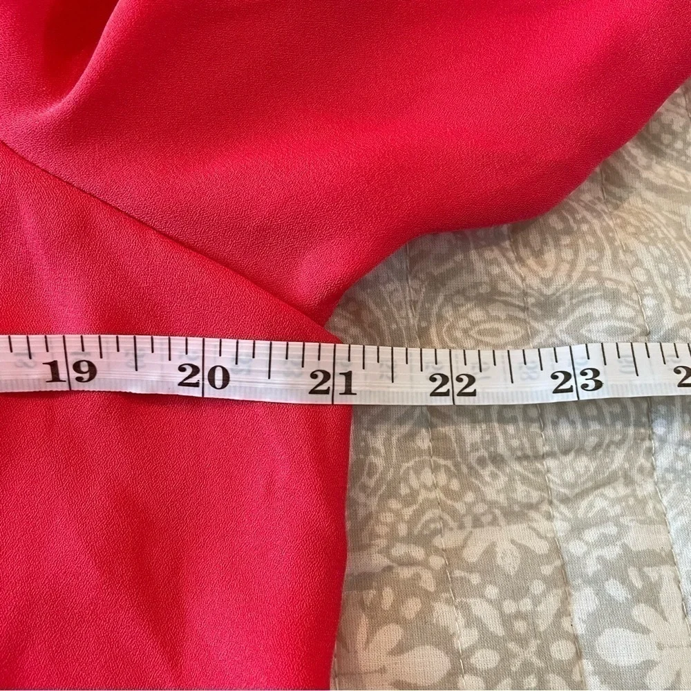 Eyeshadow Coral Red Eyelet Long Sleeve Top Blouse Large NWT